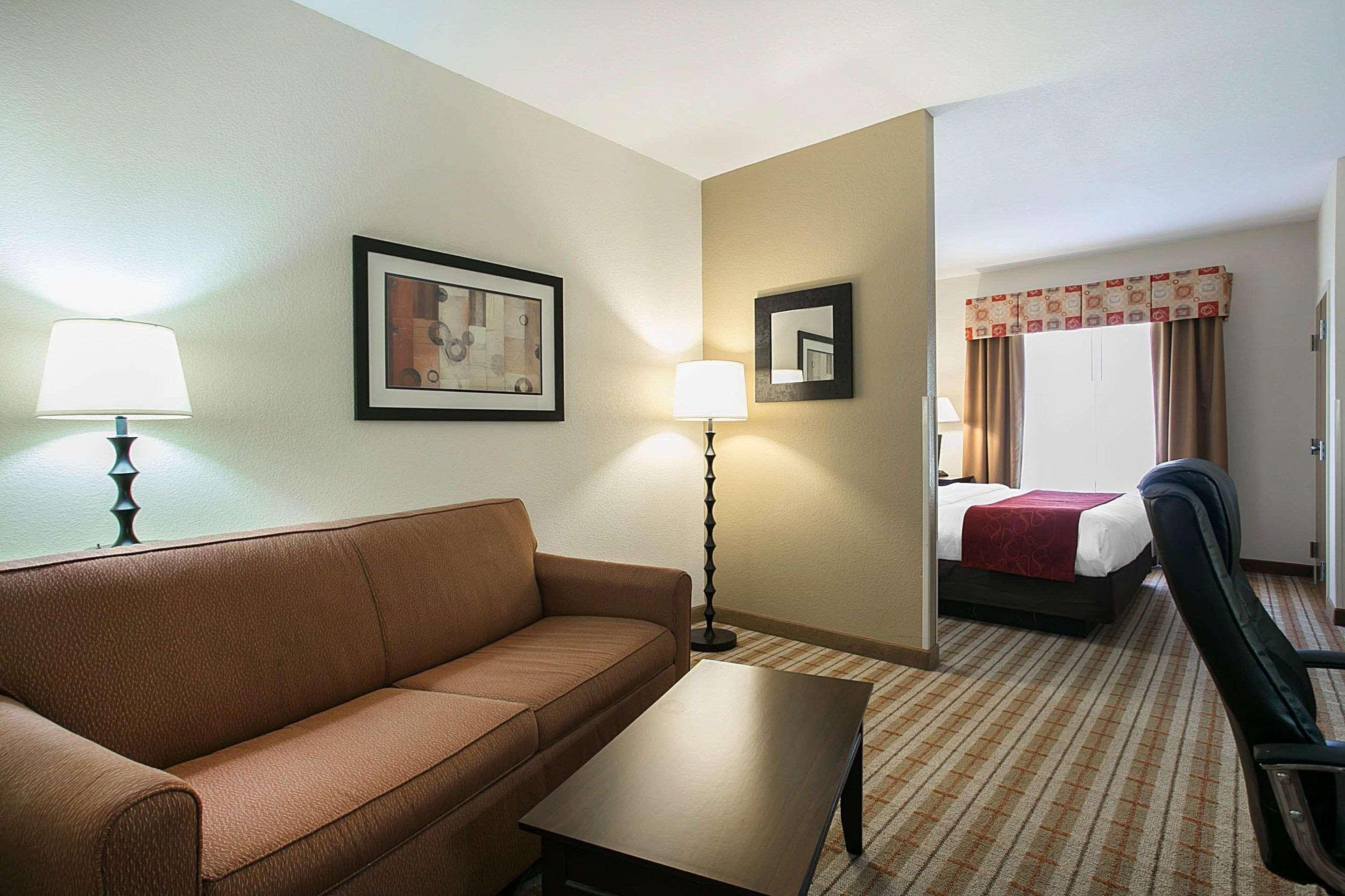 Comfort Suites Augusta Riverwatch Bagian luar foto